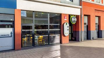 EntrĂ©e de lâhĂ©bergement