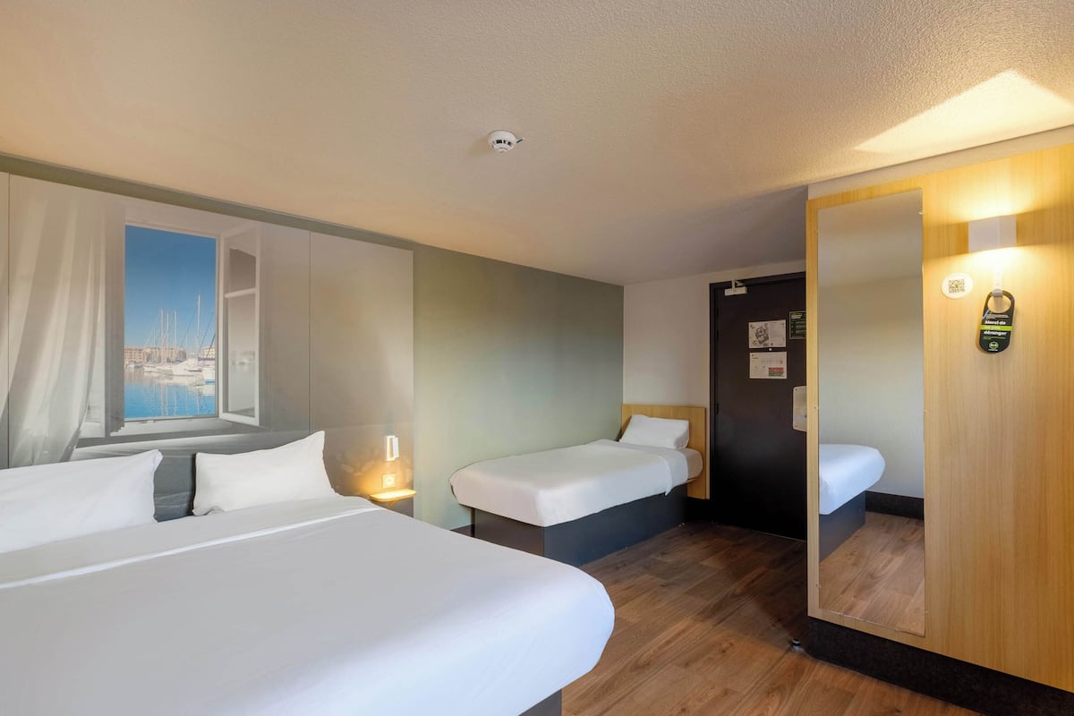 Dreibettzimmer, Nichtraucher