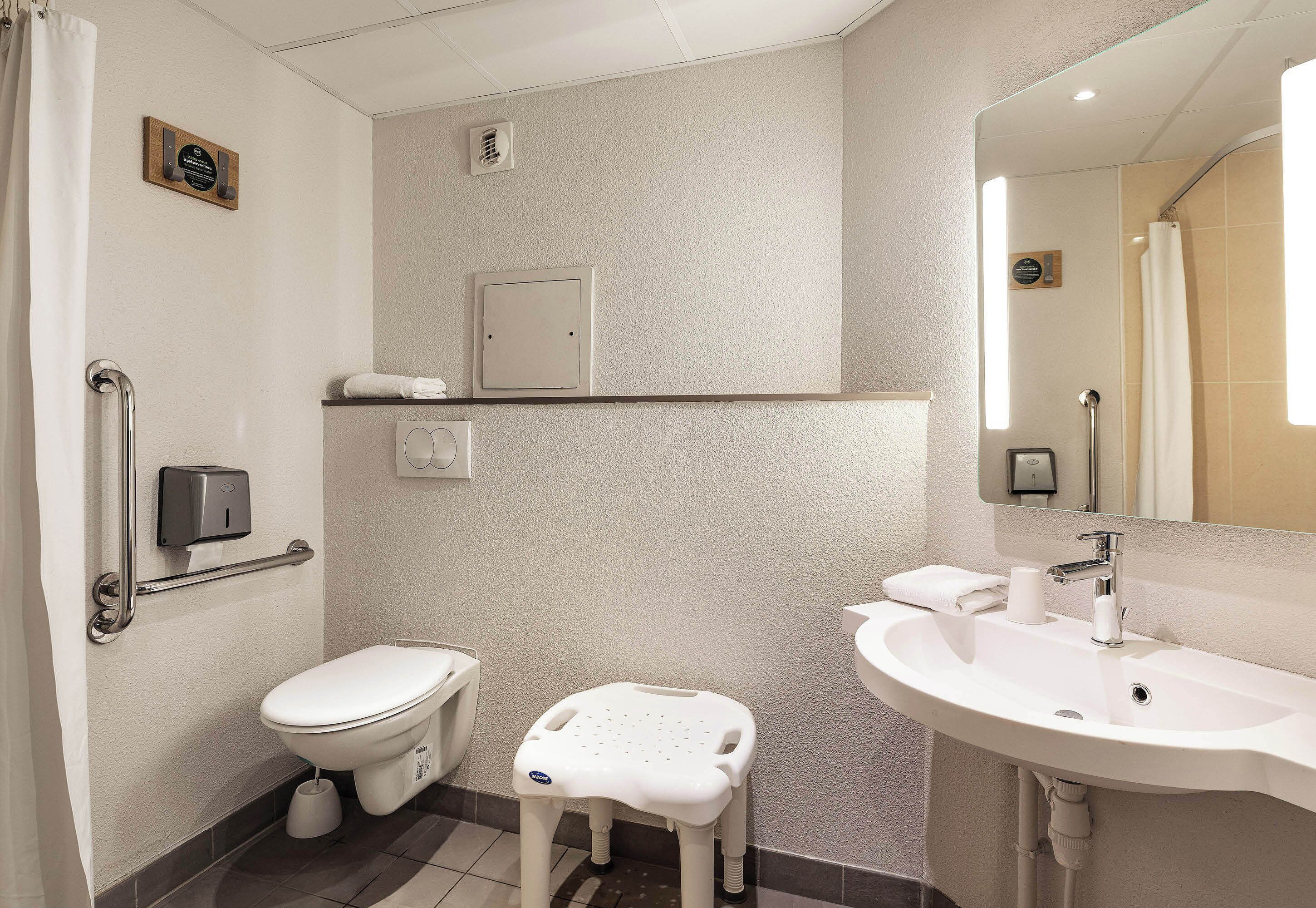 Photo - B&B HOTEL Lille Tourcoing Centre