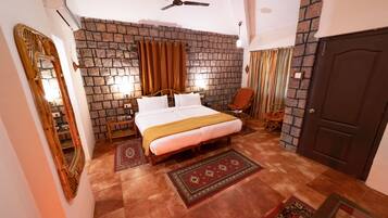 Ropa de cama de alta calidad, escritorio y camas plegables/adicionales