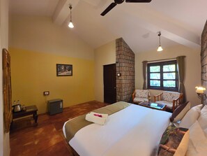 Deluxe Single Room, 1 Double Bed, Accessible, Lake View | Premium bedding, desk, rollaway beds, bed sheets - Tiger Trails Resorts (Manpur)