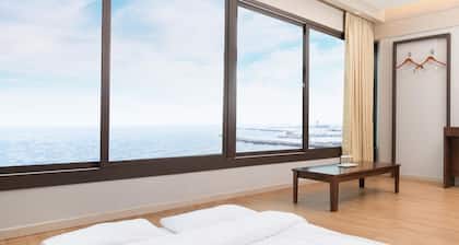 Jeju Palace Hotel