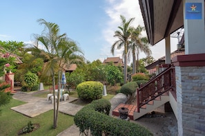 Front of property - Starlight Haad Rin Resort (Ko Pha-ngan)