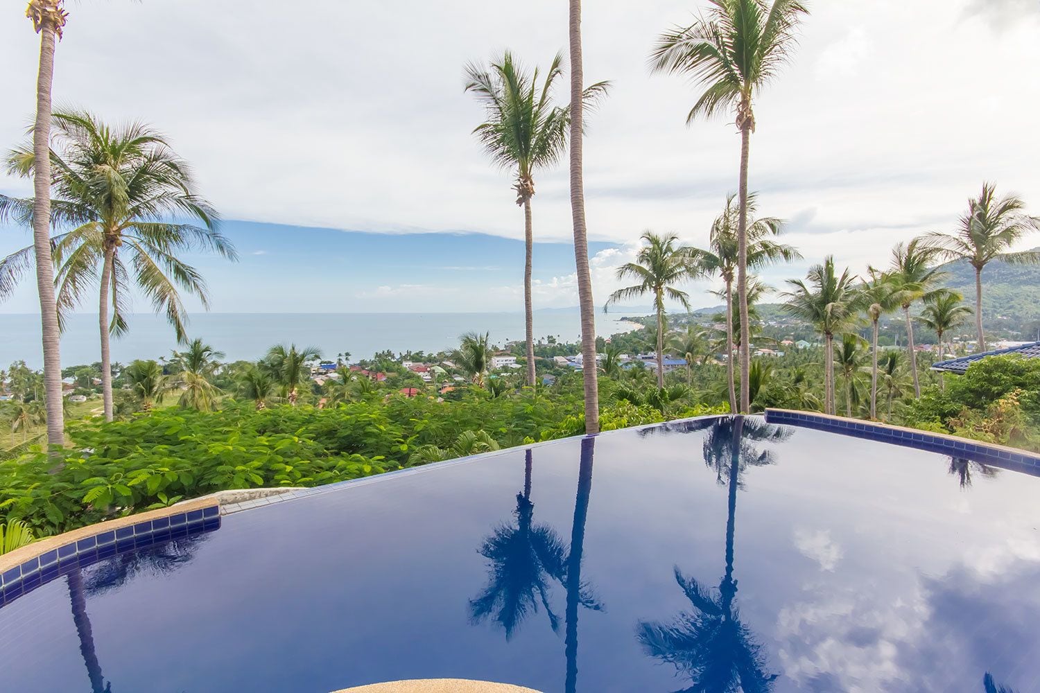 outdoor pool, an infinity pool