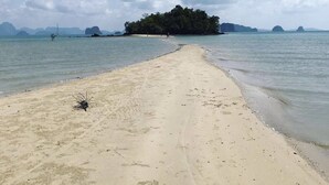 On the beach - Holiday Resort Ko Yao (Ko Yao)
