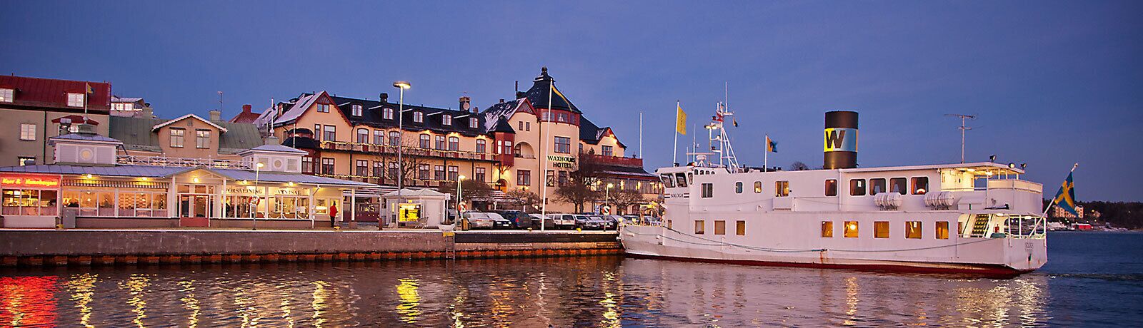 front of property – evening/night