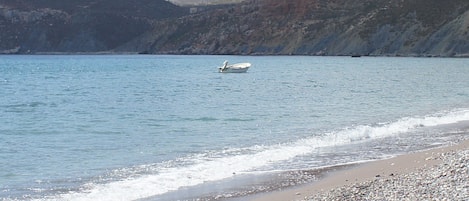 Una spiaggia nelle vicinanze