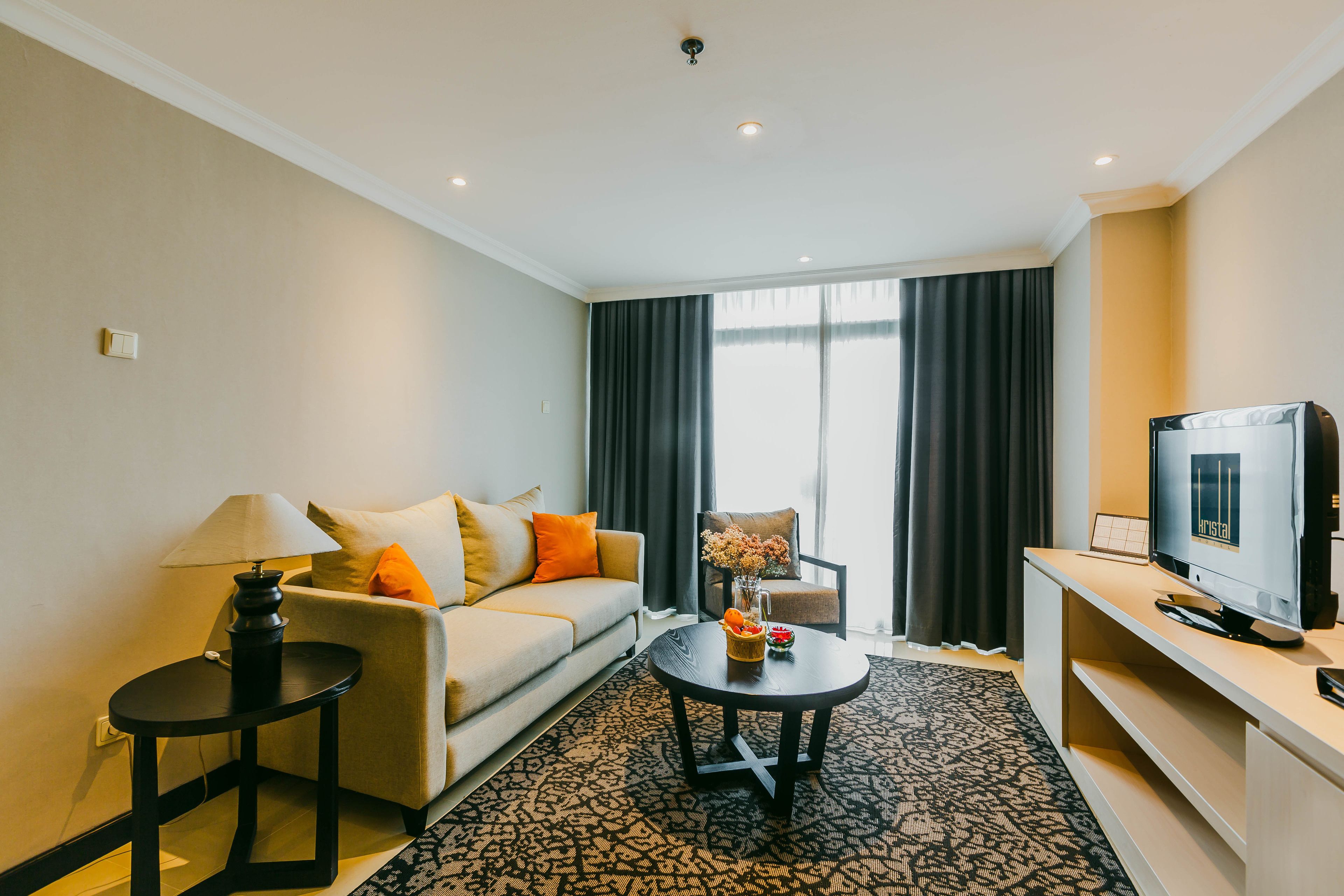 32-inch lcd tv with cable channels, tv