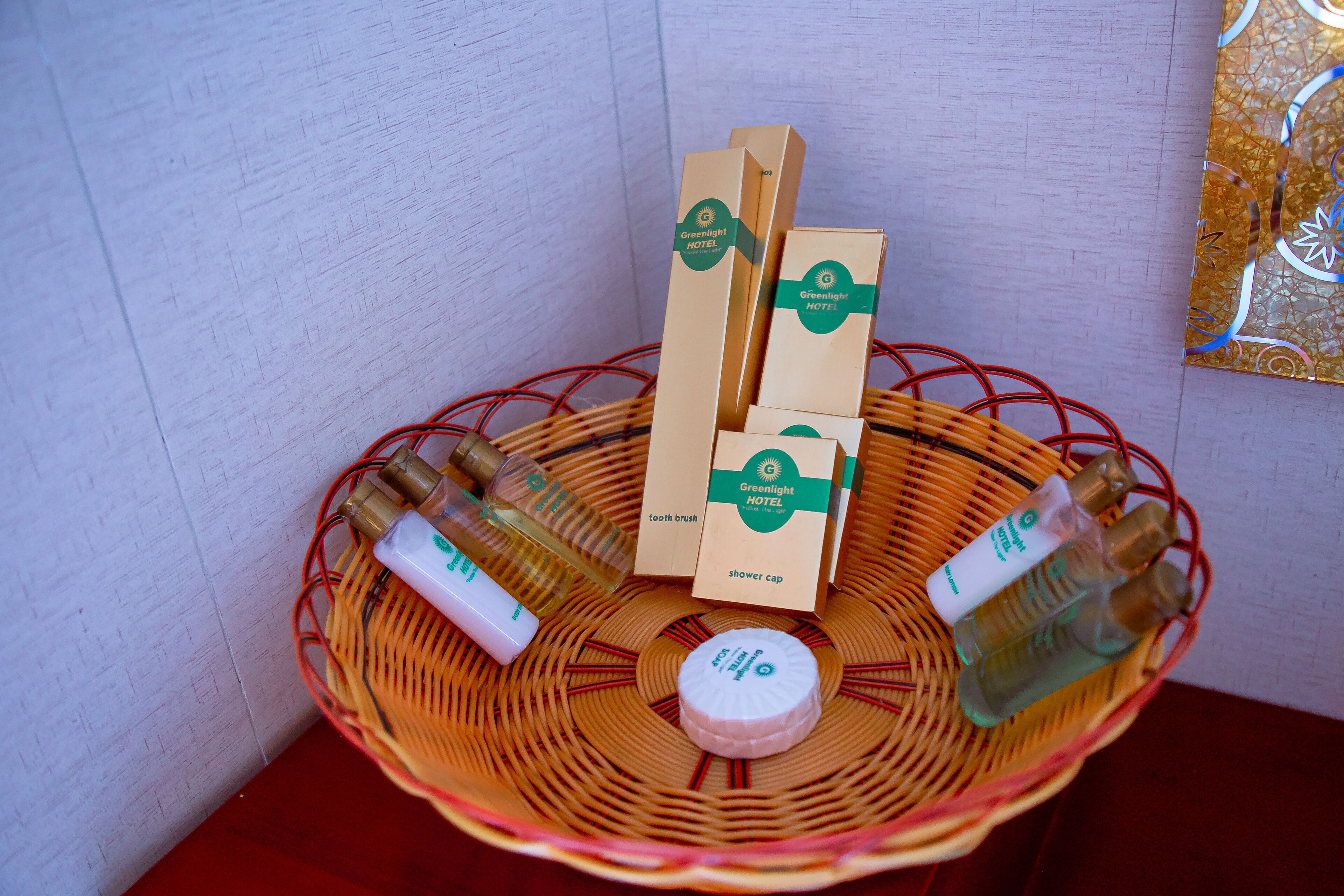 deluxe double room | bathroom | shower, free toiletries, hair dryer, bathrobes