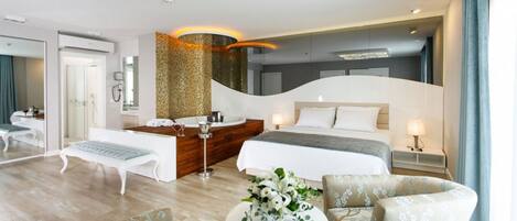 Luxury Suite | 1 bedroom, memory foam beds, minibar, in-room safe