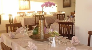 Lunch and dinner served  - Hotel Giardino San Michele (Novi Velia)