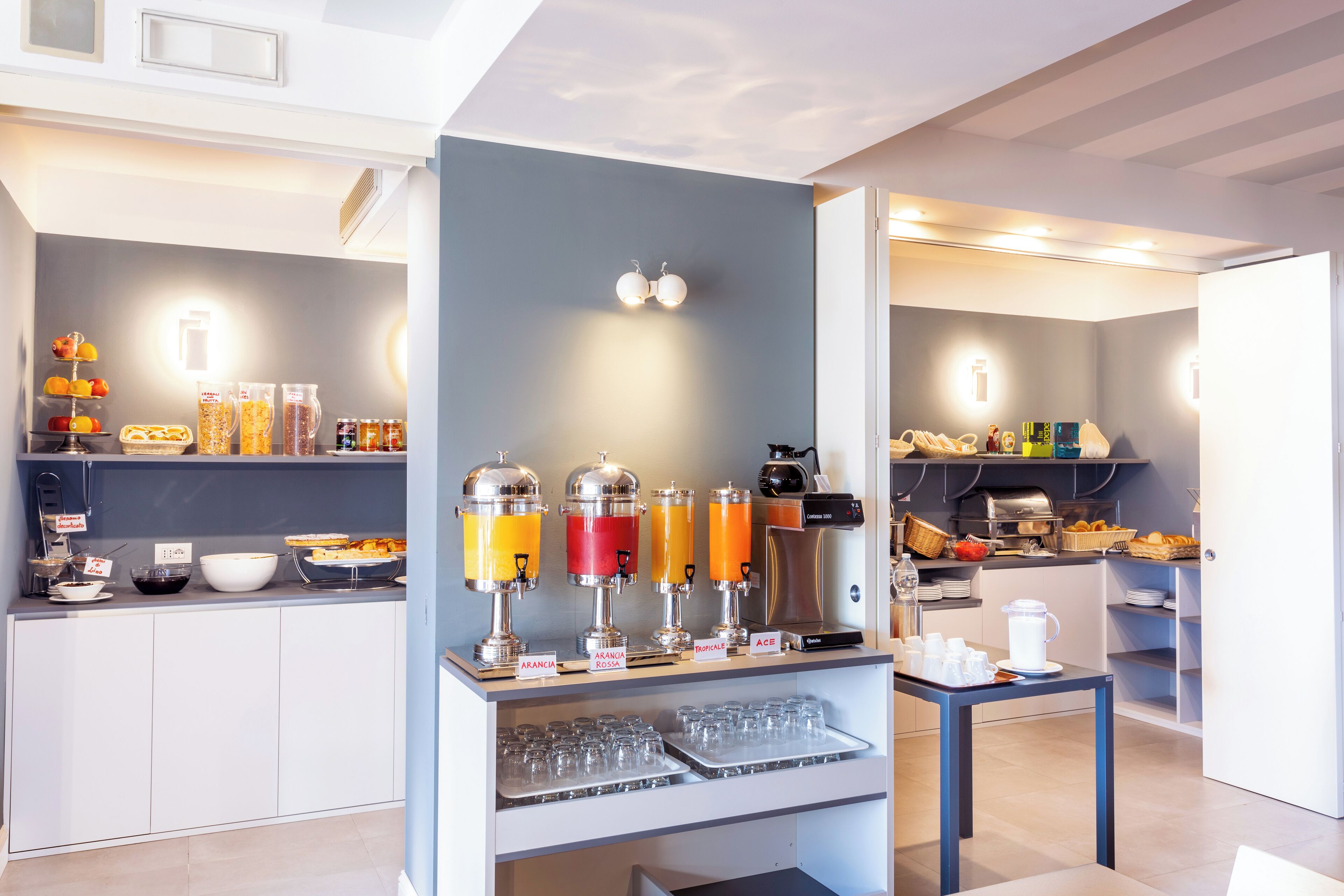 Petit déjeuner buffet compris tous les jours