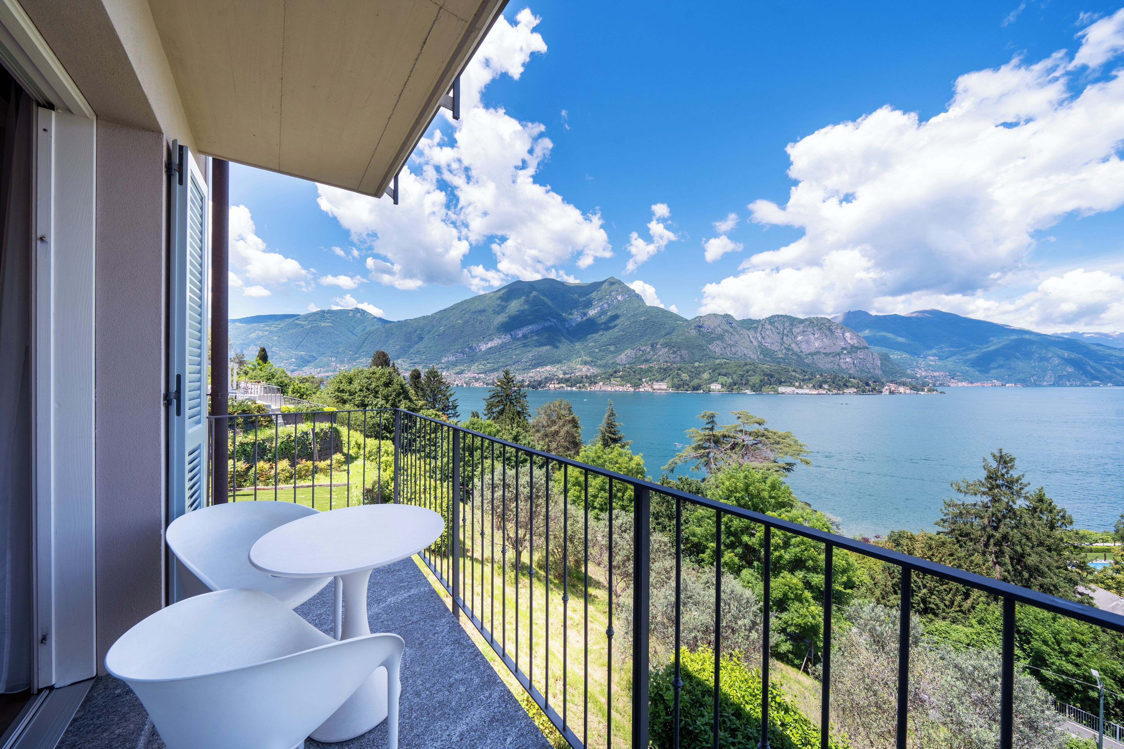 Suite Junior, vue lac | Vue depuis le balcon