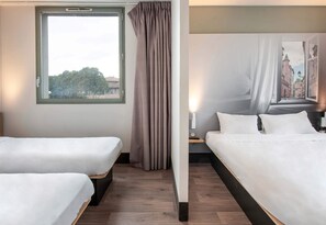 Quadruple Room, Non Smoking | Premium bedding, desk, soundproofing, free WiFi