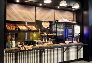 Daily buffet breakfast for a fee