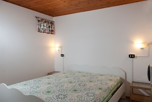 Bungalow (5/6 people) | Sängtillbehör av högsta kvalitet, gratis barnsängar och gratis wi-fi