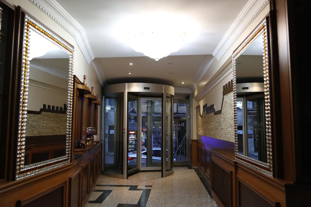 Grand Hisar Hotel
