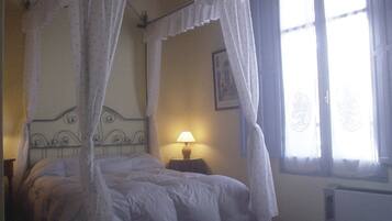 Coffres-forts dans les chambres, lits pliants/supplémentaires