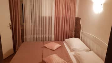 Apartment (Apartments Minerva - One Bedroom Apar) | 1 bedroom, premium bedding, free WiFi, bed sheets