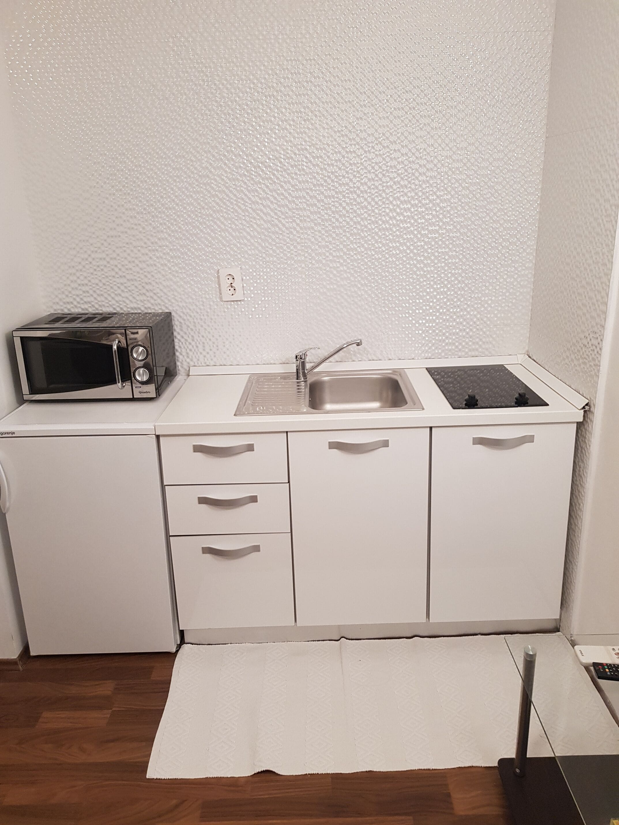 Lejlighed (Apartments Minerva - Superior One Bed) | Privat tekøkken | Køleskab, mikrobølgeovn, kogeplade, elkedel