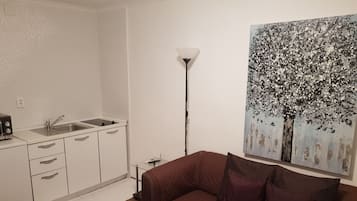 Apartment (Apartments Minerva - Superior One Bed) | Living room | LCD TV