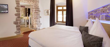 Premium bedding, minibar, in-room safe, desk