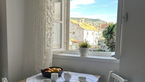 City view - iza Roka apartments (Dubrovnik)