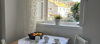 iza Roka apartments