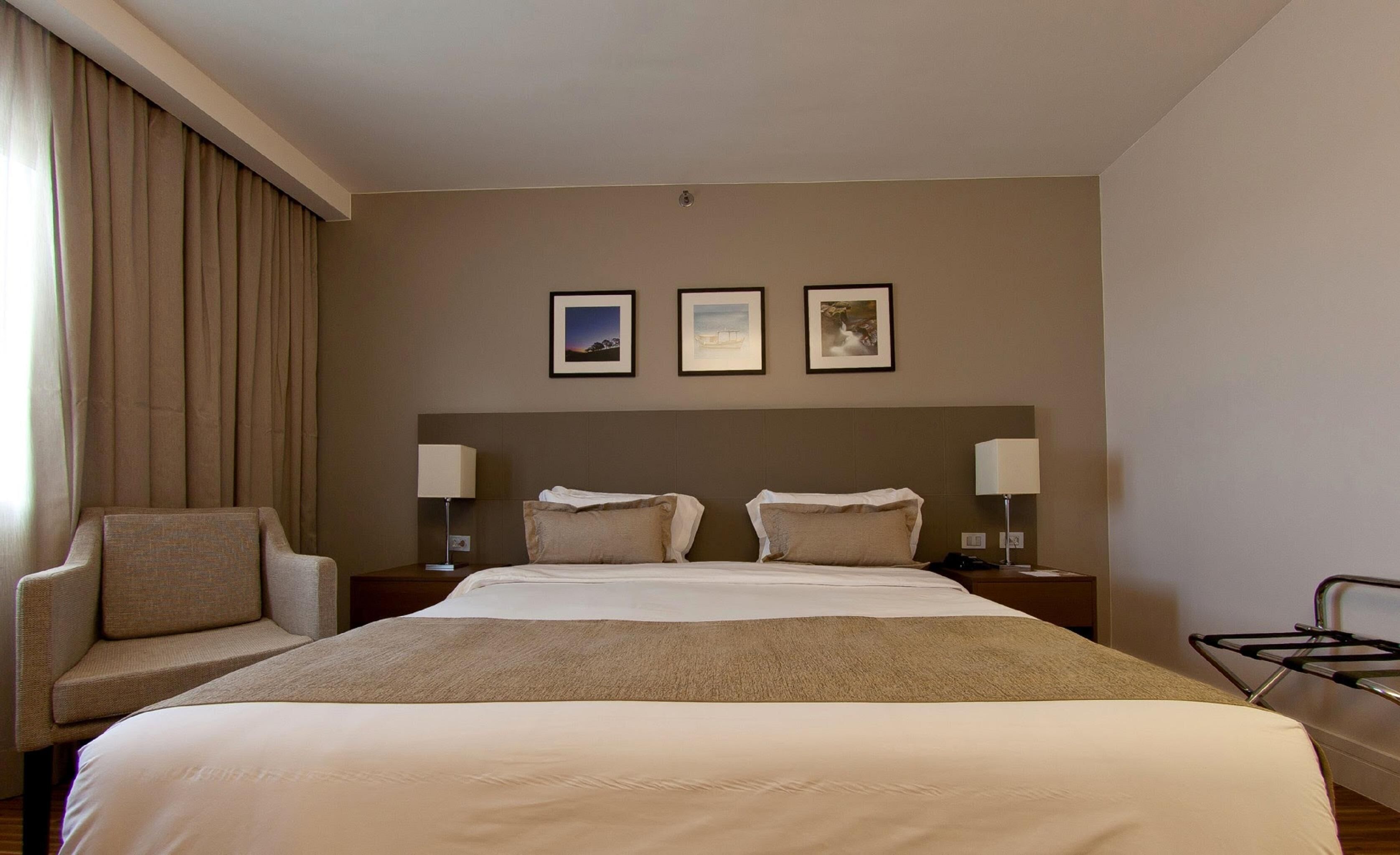 Minibar, in-room safe, desk, blackout drapes