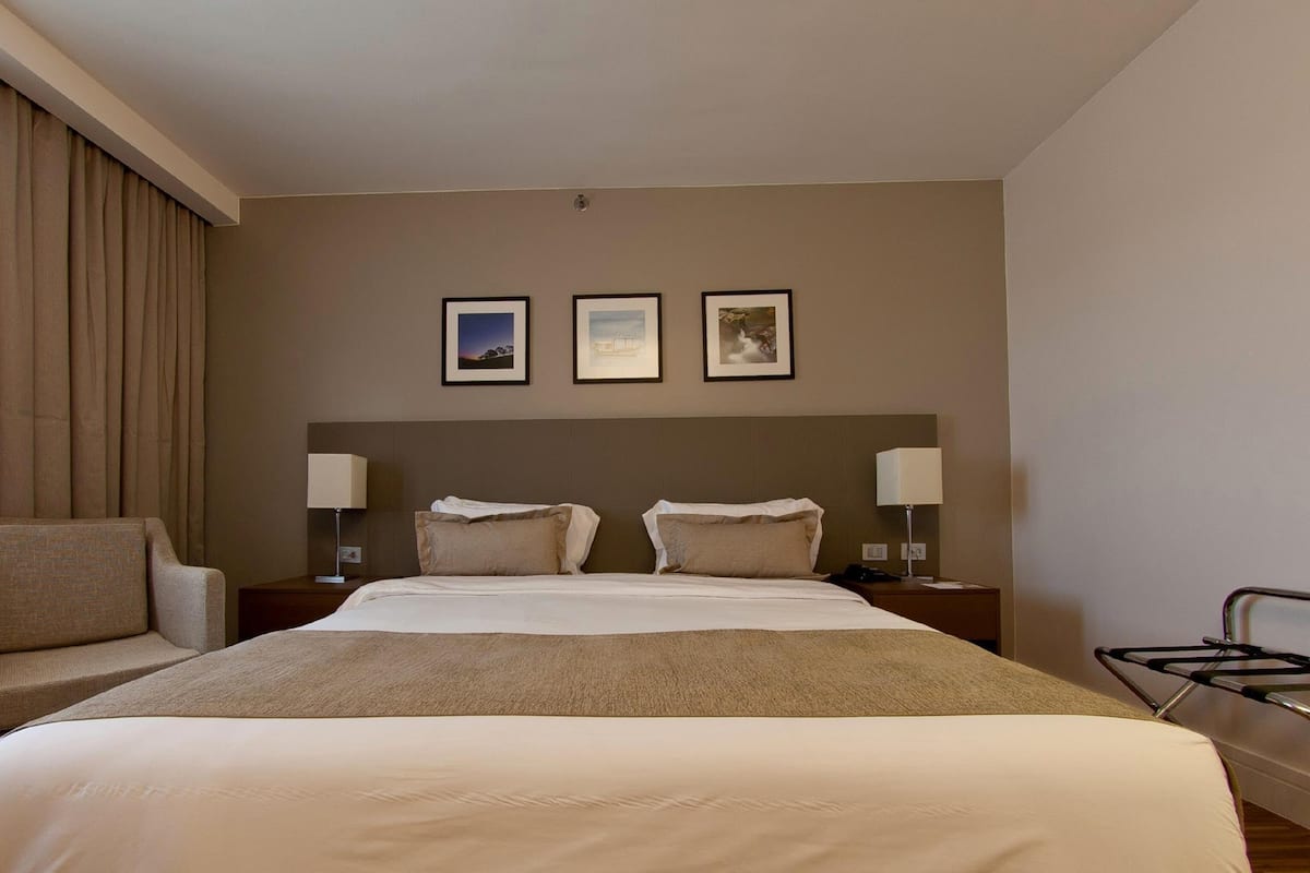 Minibar, in-room safe, desk, blackout drapes