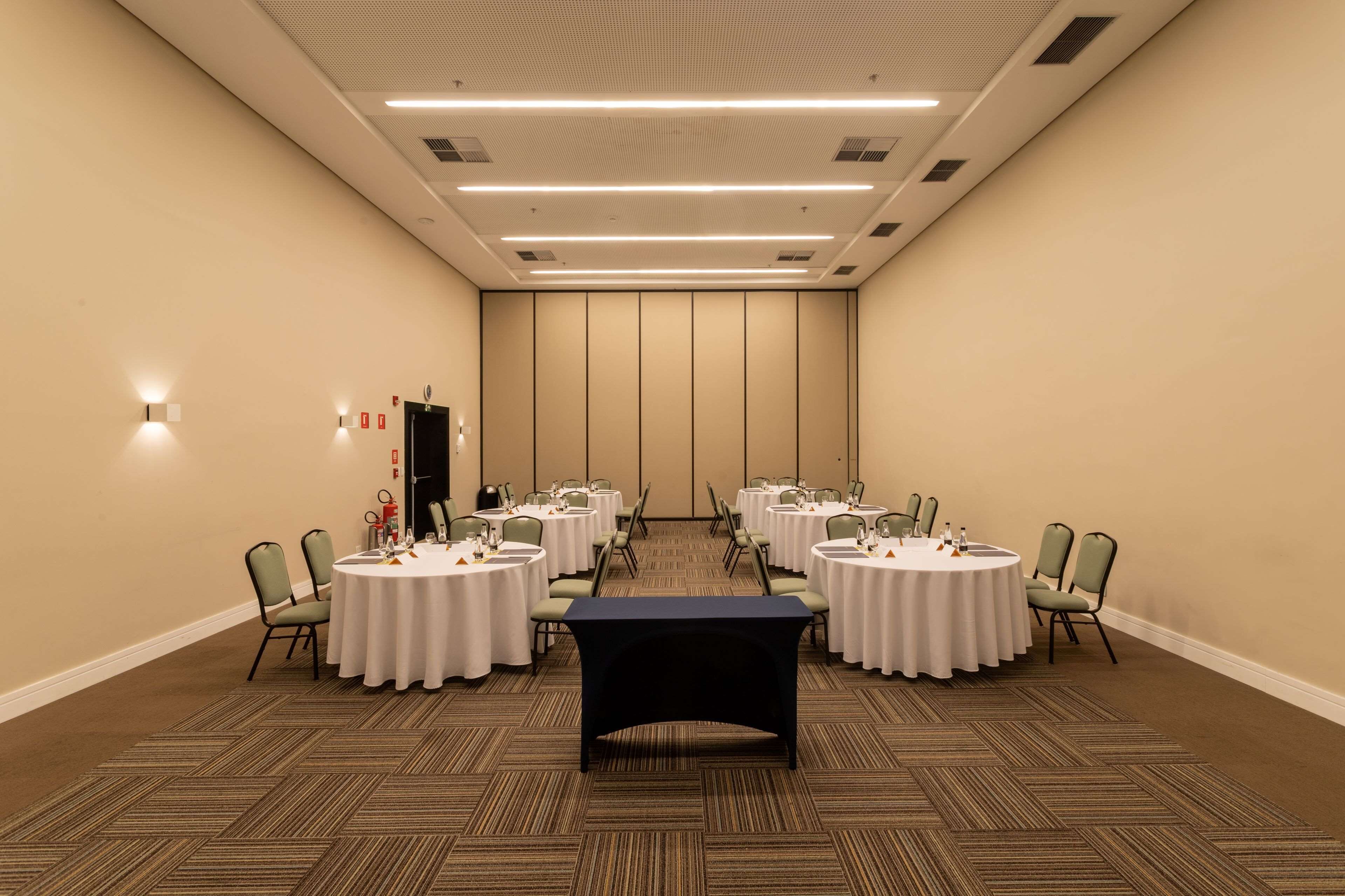 Photo - Golden Tulip Sao Jose Dos Campos