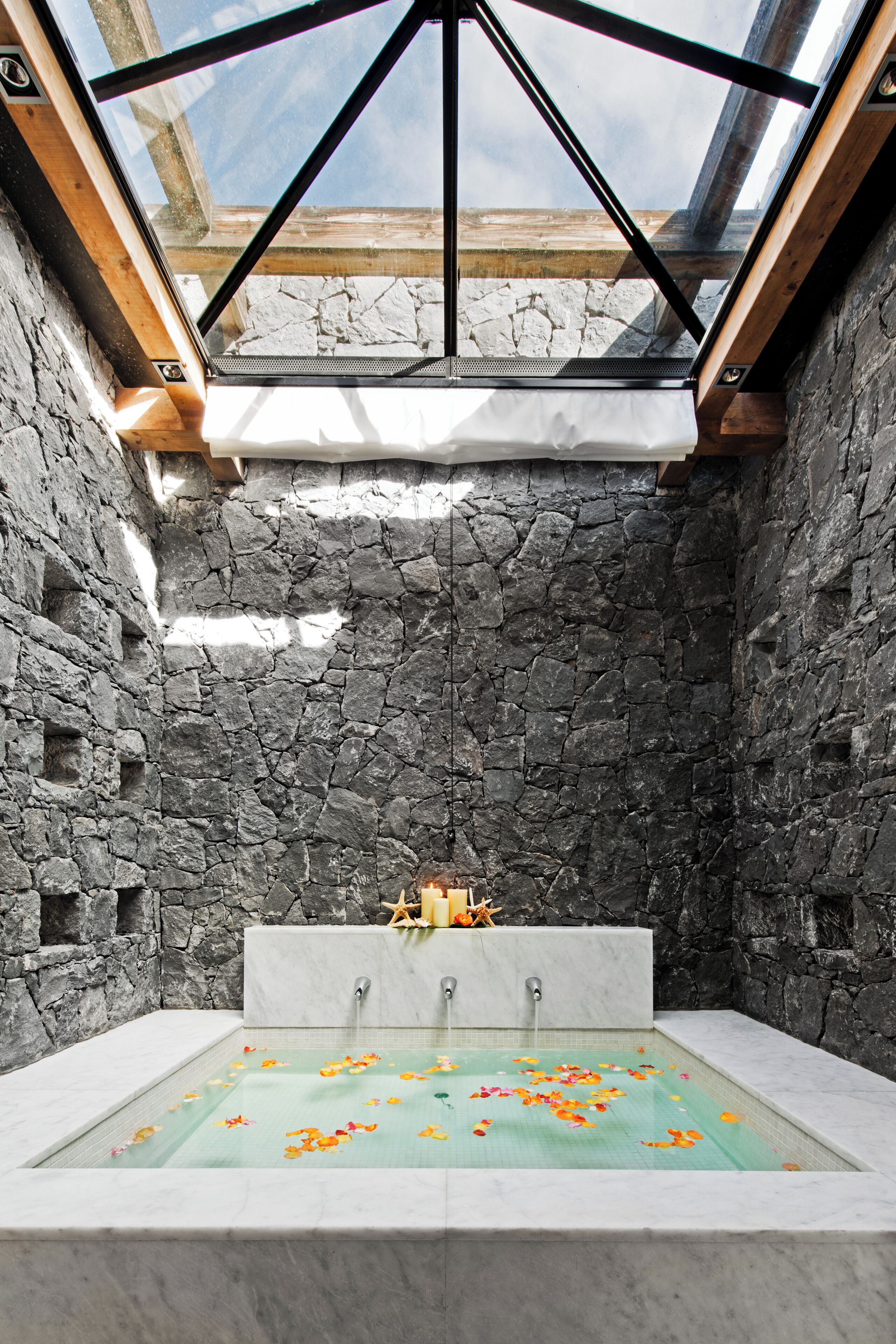 1 slaapkamer, luxe beddengoed, donzen dekbedden