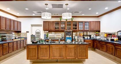 Homewood Suites by Hilton Greeley