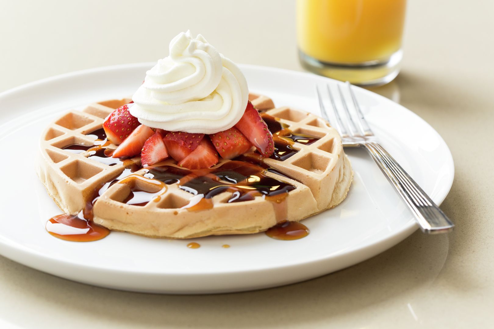 free daily breakfast