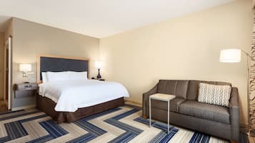 客房, 1 張特大雙人床及 1 張梳化床 | 埃及棉床單、高級寢具、特厚豪華床墊、迷你吧