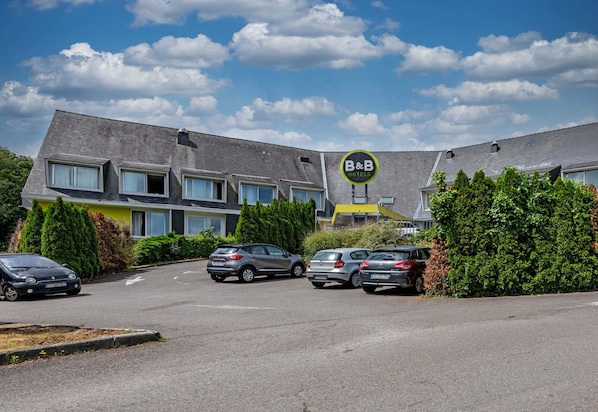 Front of property - B&B HOTEL Quimper Sud (Quimper)