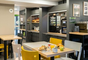 Restaurant - B&B HOTEL Vannes Est Golfe du Morbihan (Vannes)