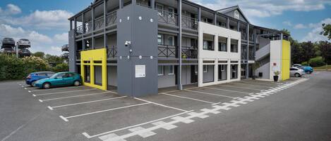 Voorkant van accommodatie