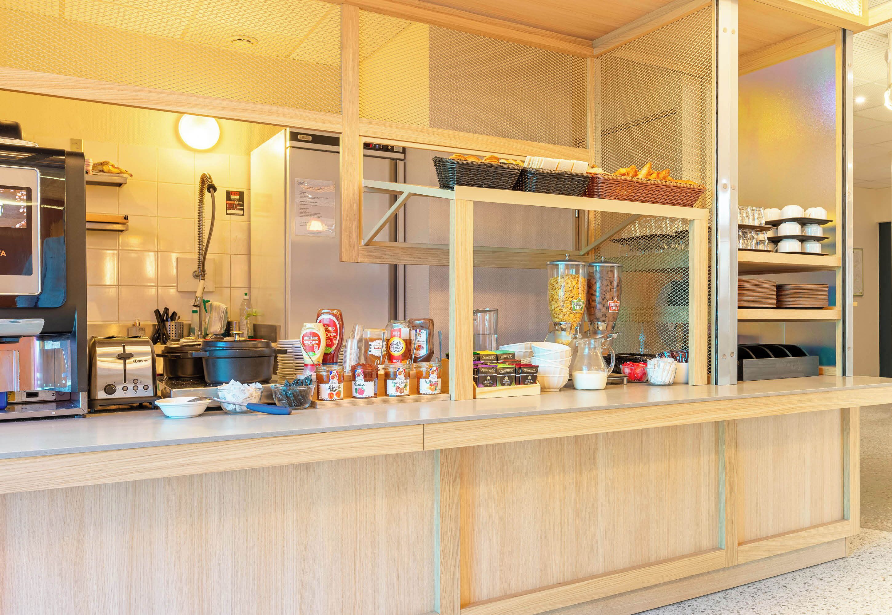 Photo - B&B HOTEL Nantes Centre