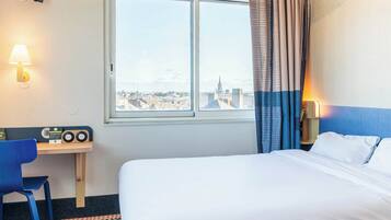 Double Room, Non Smoking | Premium bedding, desk, soundproofing, free WiFi