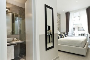 Suíte estúdio júnior, vista para a cidade | Roupas de cama premium, edredons de pluma, frigobar, cofres nos quartos