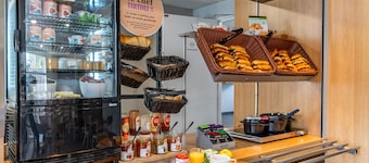 B&B HOTEL Aix-en-Provence Le Tholonet