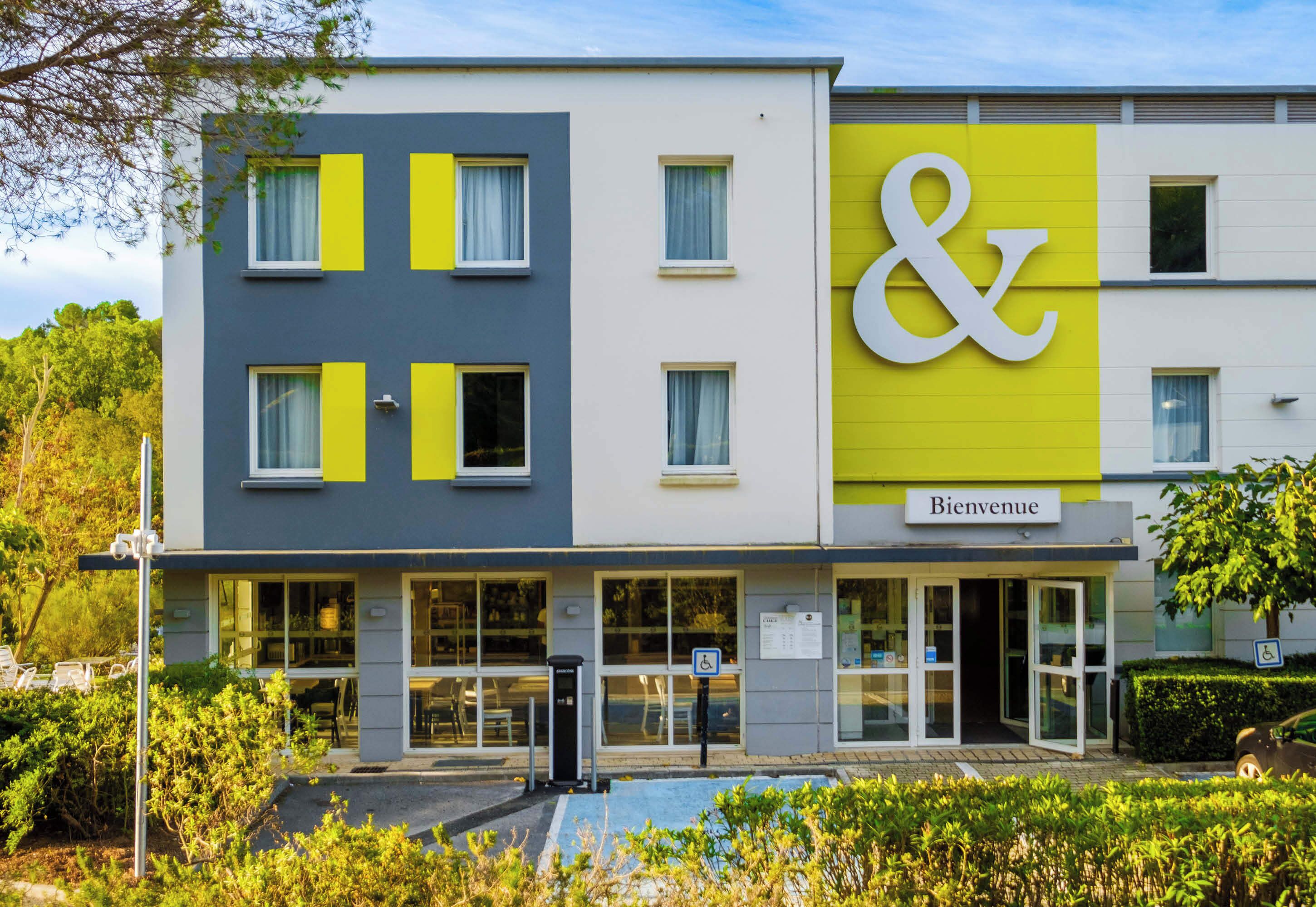 Facciata della struttura