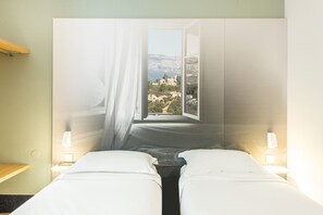 Twin Room, Non Smoking | Premium bedding, desk, free WiFi, bed sheets - B&B HOTEL Antibes Sophia Le Relais (Biot)