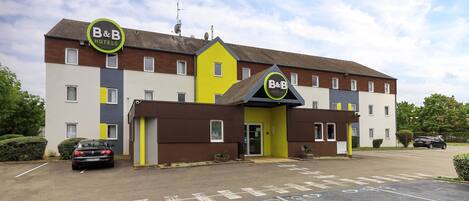 Majoituspaikan julkisivu