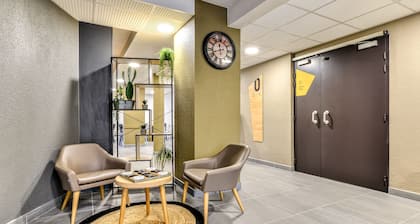 B&B HOTEL Narbonne (2)