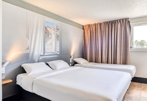 三人房, 非吸煙房 | 高級寢具、書桌、隔音、免費搖籃/嬰兒床