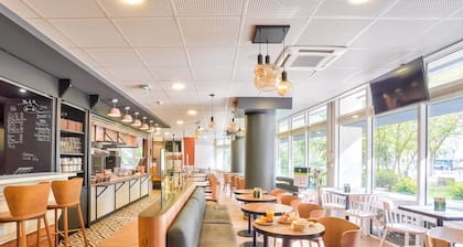 B&B HOTEL Paris Malakoff Parc des Expositions