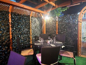 Terrace/patio - Elgano Guest House (Cardiff)