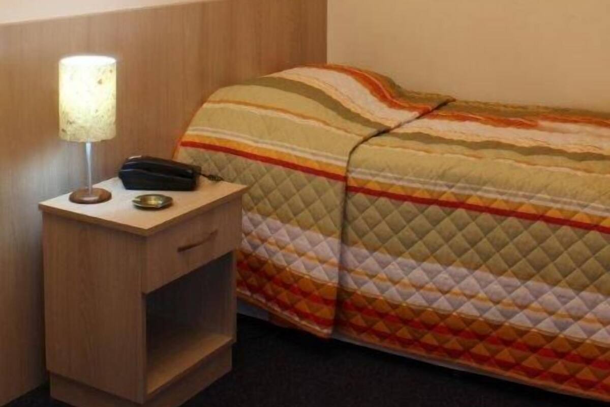 Blackout drapes, WiFi (free), bed sheets